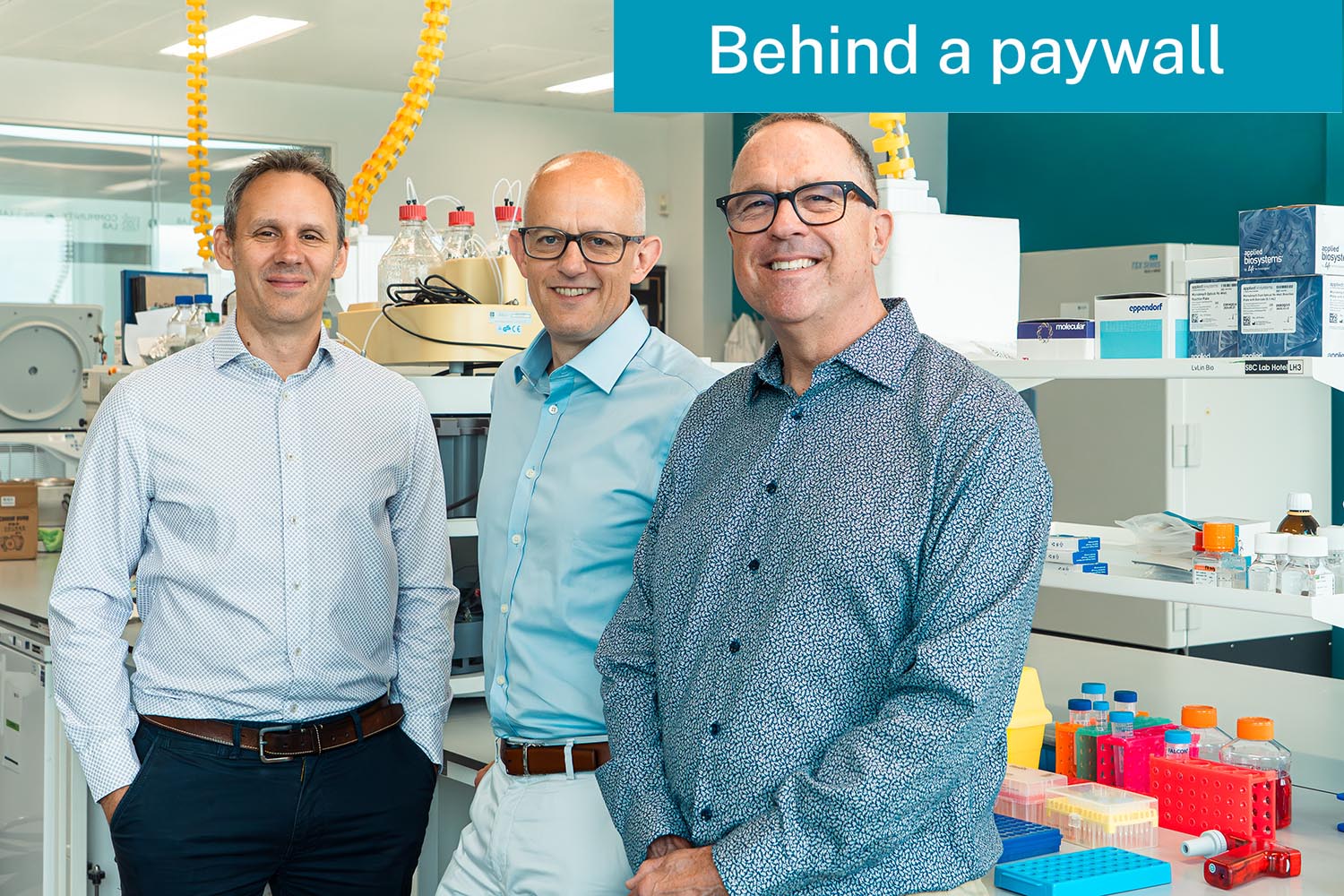 images/inthenews/Behind a paywall/NRG-Therapeutics-ounding-team-in-lab.jpg